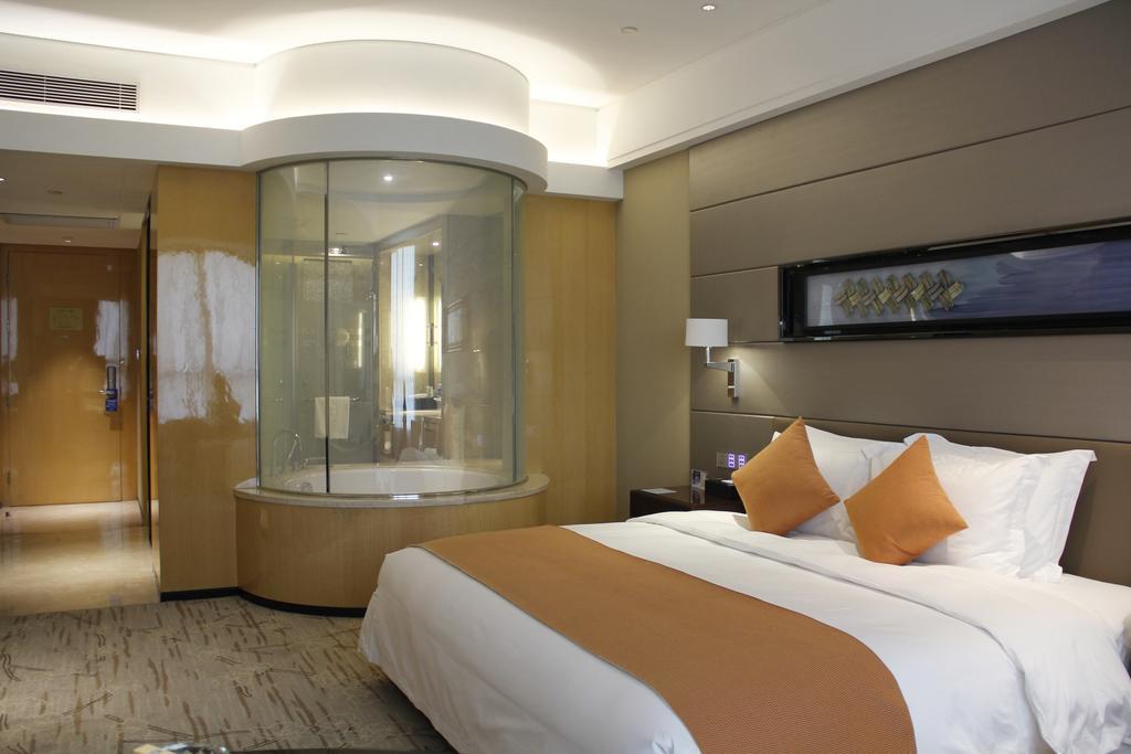 Swissotel Guangzhou Exterior photo